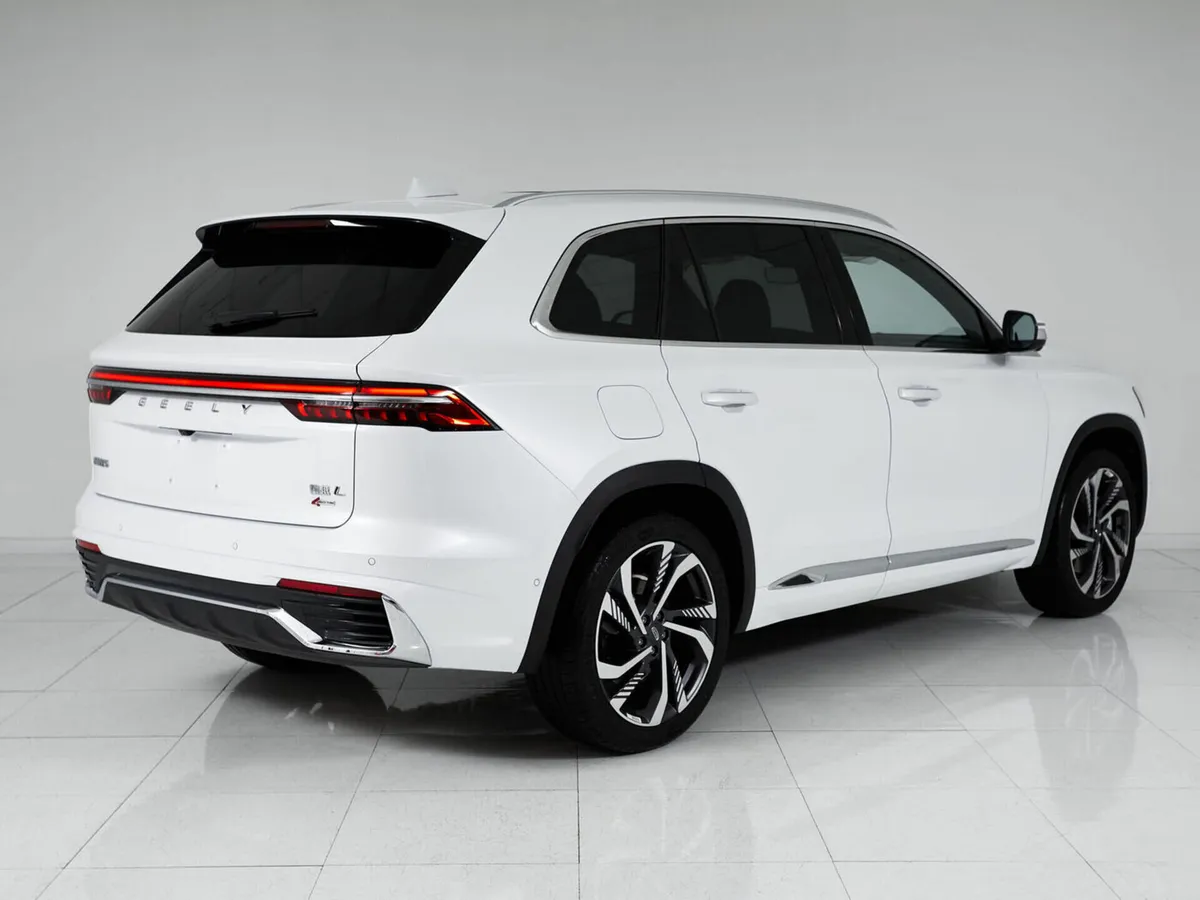 Geely Monjaro I · Exclusive (2023-2025) — фото 4