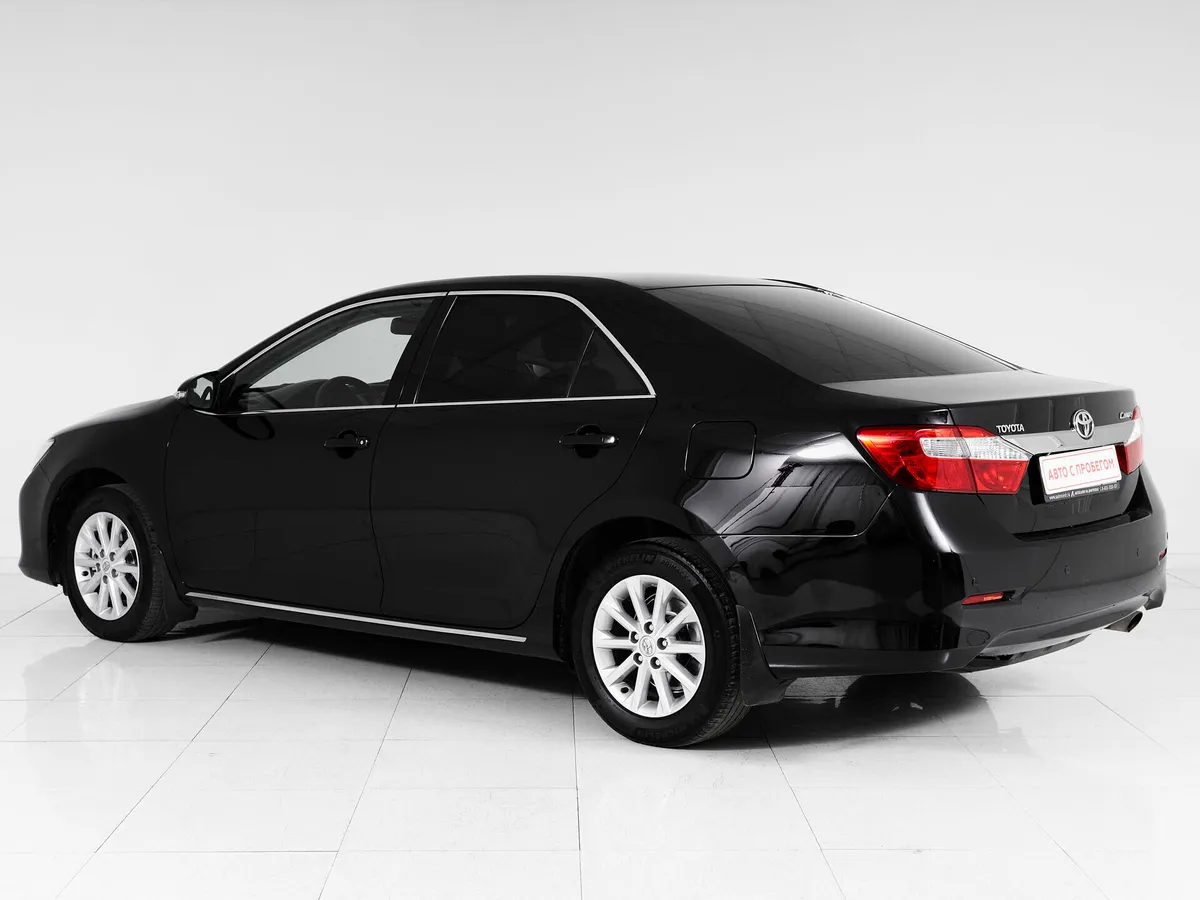 Toyota Camry VII (XV50) · Элеганс Плюс — фото 4