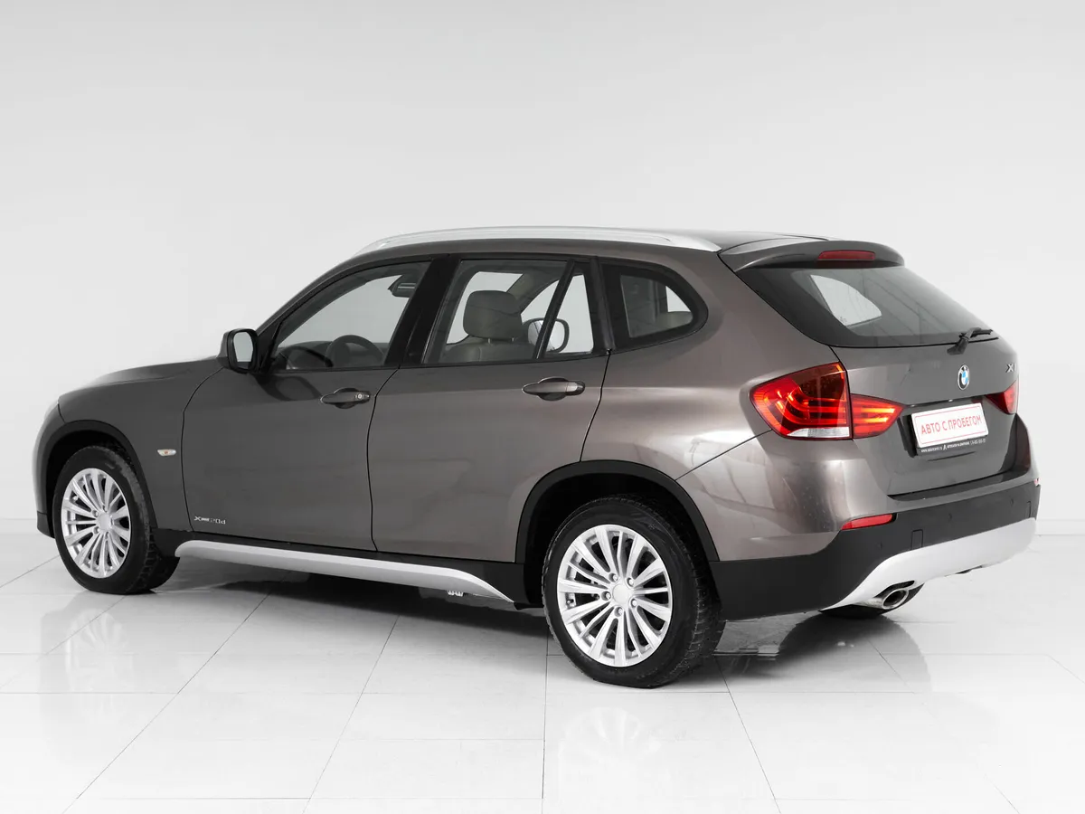 BMW X1 I (E84) — фото 4