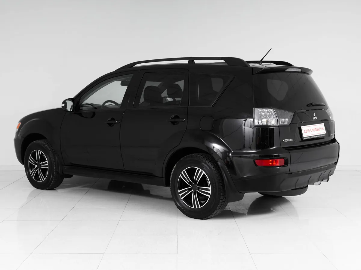 Mitsubishi Outlander II Рестайлинг · Ultimate — фото 4