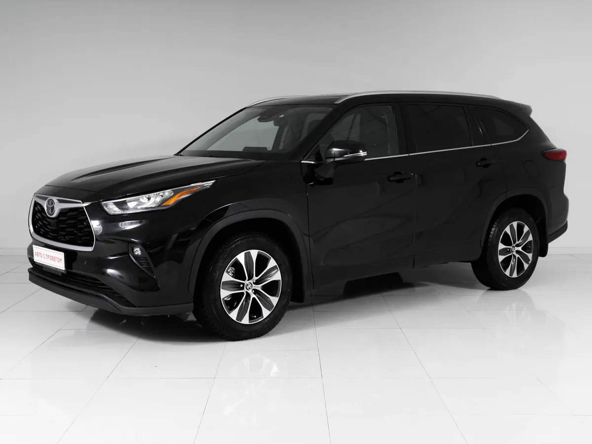 Toyota Highlander IV (XU70) · XLE