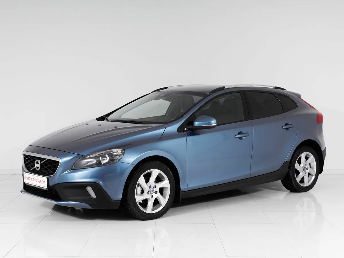 Volvo V40 II