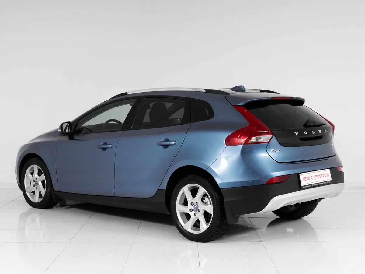 Volvo V40 II — фото 4