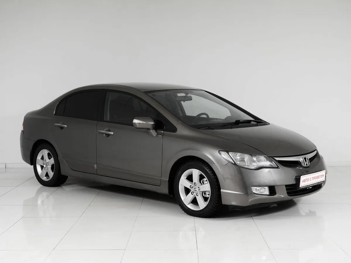 Honda Civic VIII Рестайлинг — фото 3