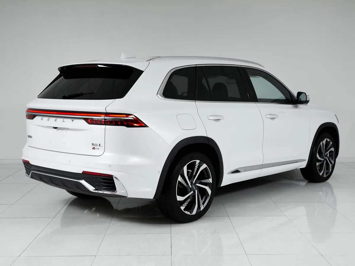 Geely Monjaro I · Люкс (2023-2025) — фото 4