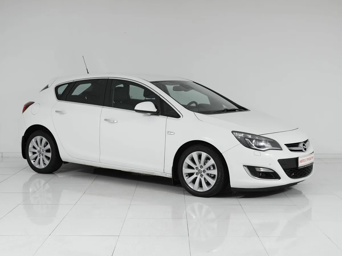 Opel Astra J Рестайлинг · Cosmo — фото 3