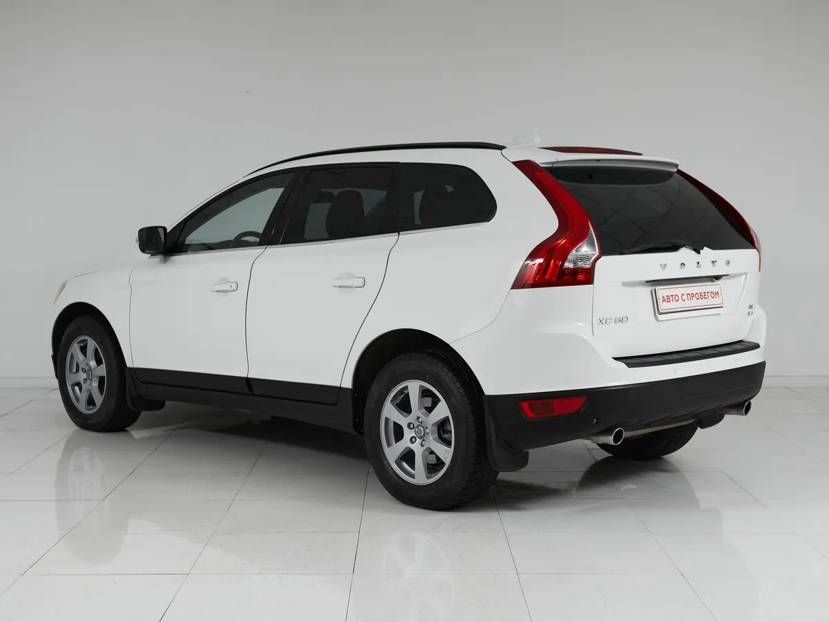 Volvo XC60 I · Momentum — фото 5