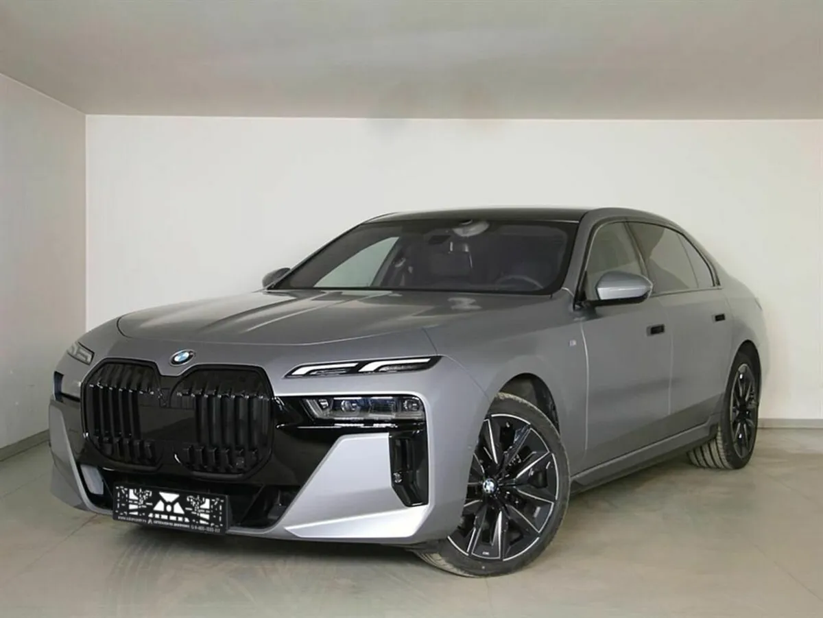 BMW 7 серии VII (G70) · 740d xDrive