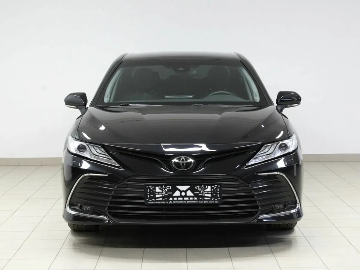 Toyota Camry VIII (XV70) Рестайлинг · LE — фото 2