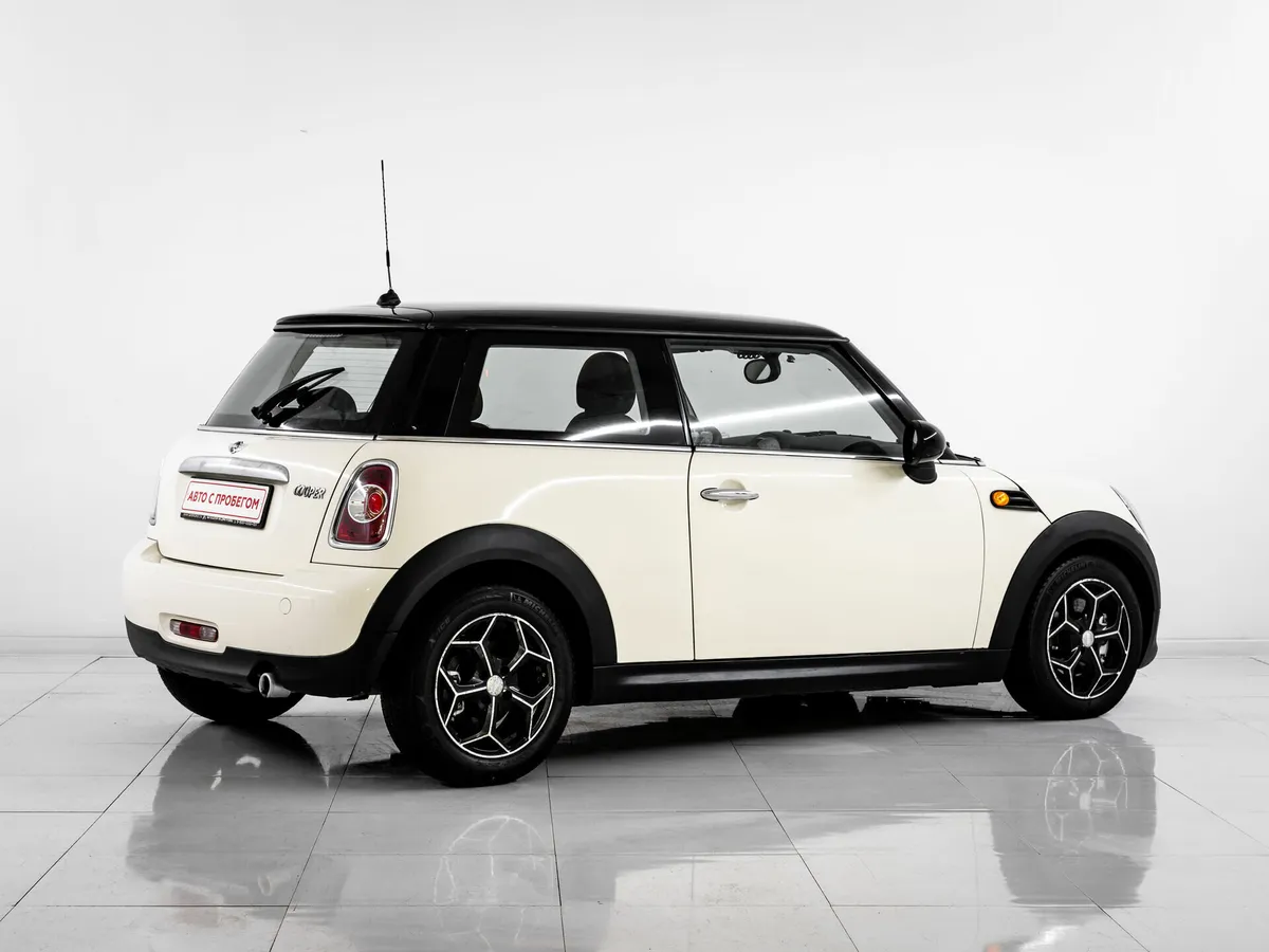 MINI Hatch II (R56) Рестайлинг · Cooper — фото 4