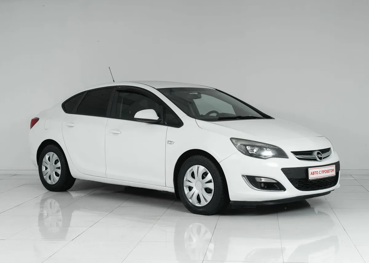 Opel Astra J Рестайлинг · Cosmo — фото 3