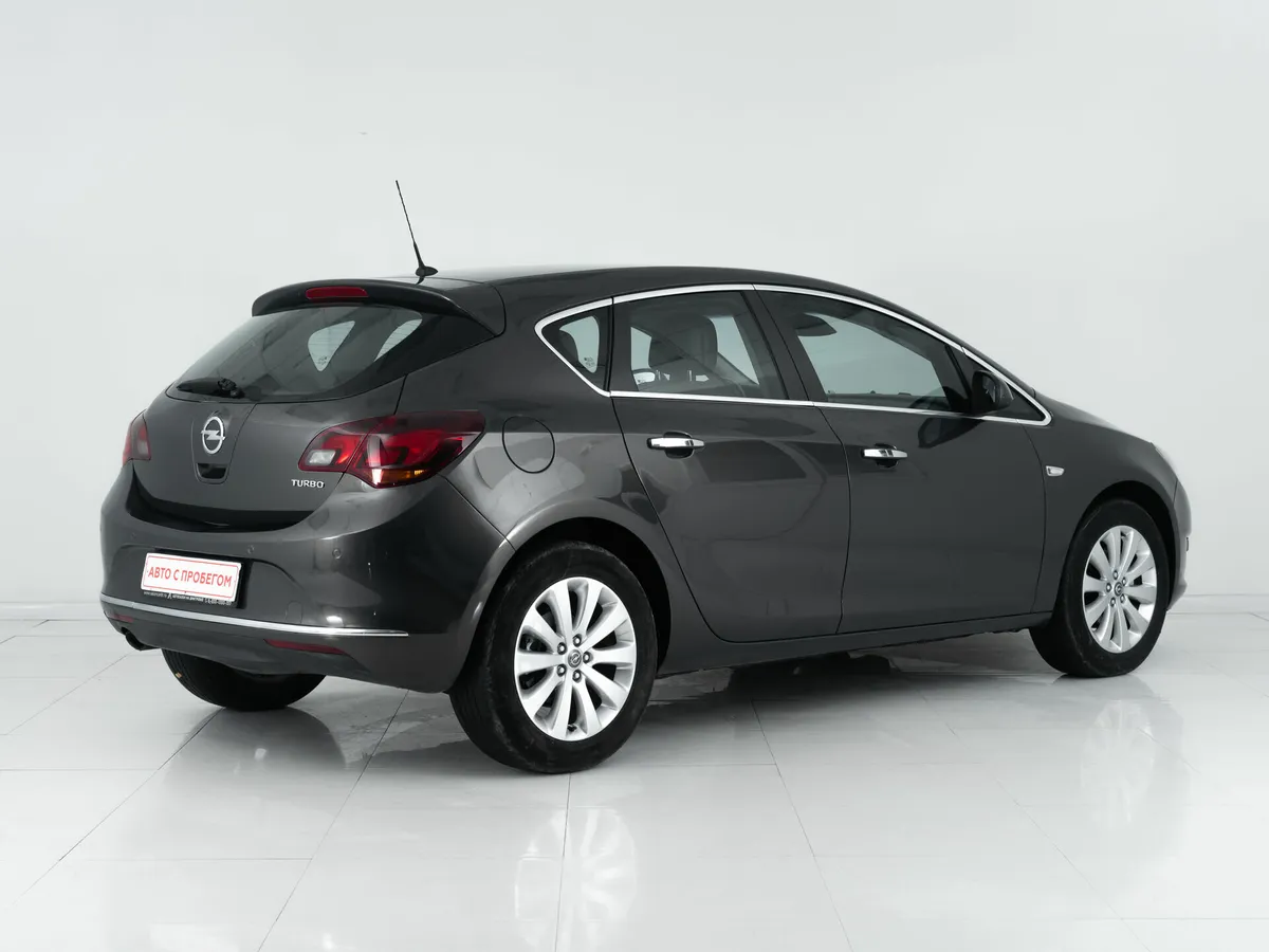 Opel Astra J Рестайлинг · Cosmo — фото 4