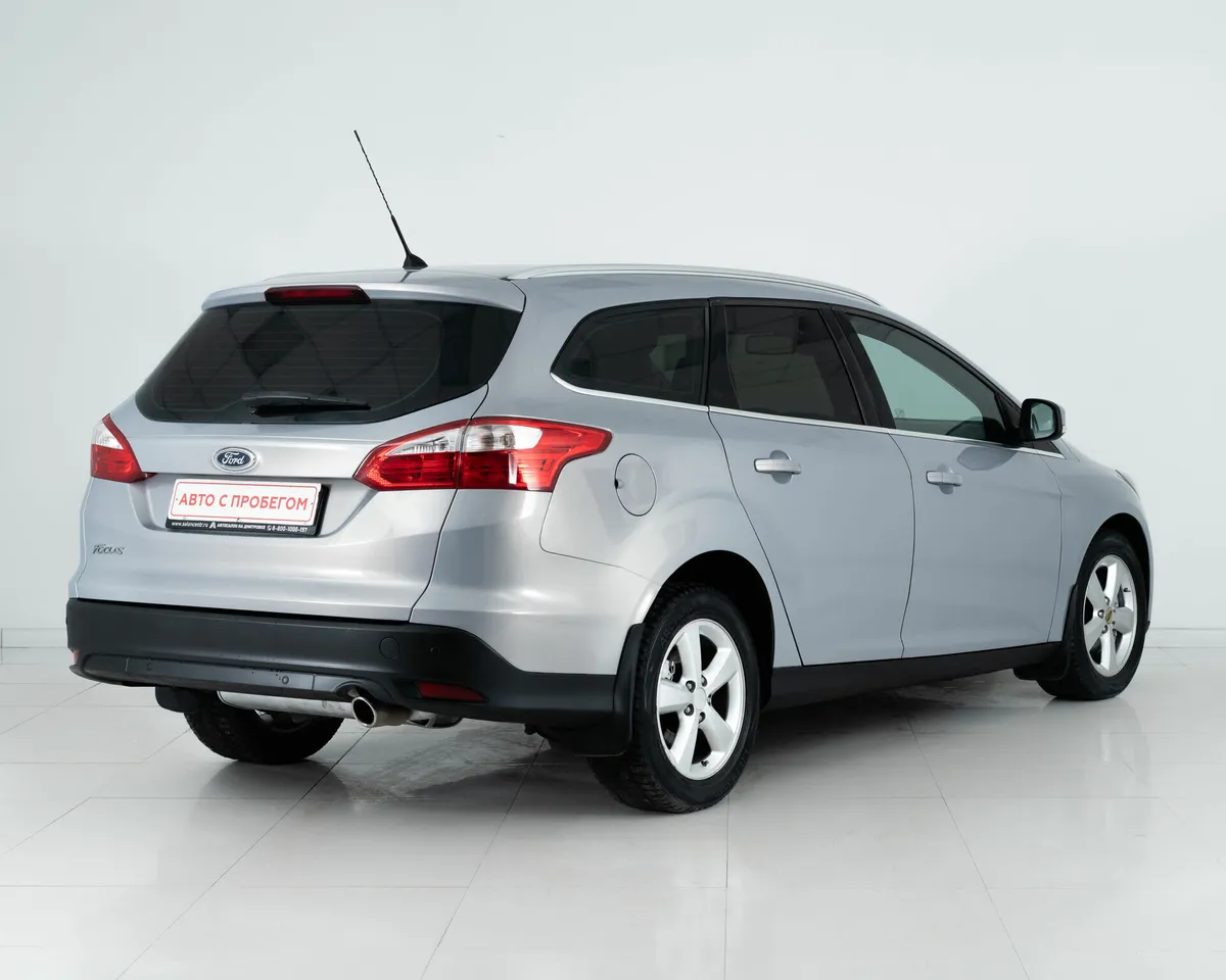 Ford Focus III — фото 4