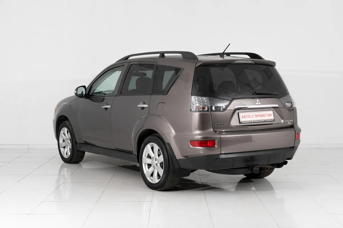 Mitsubishi Outlander II Рестайлинг · Ultimate — фото 5