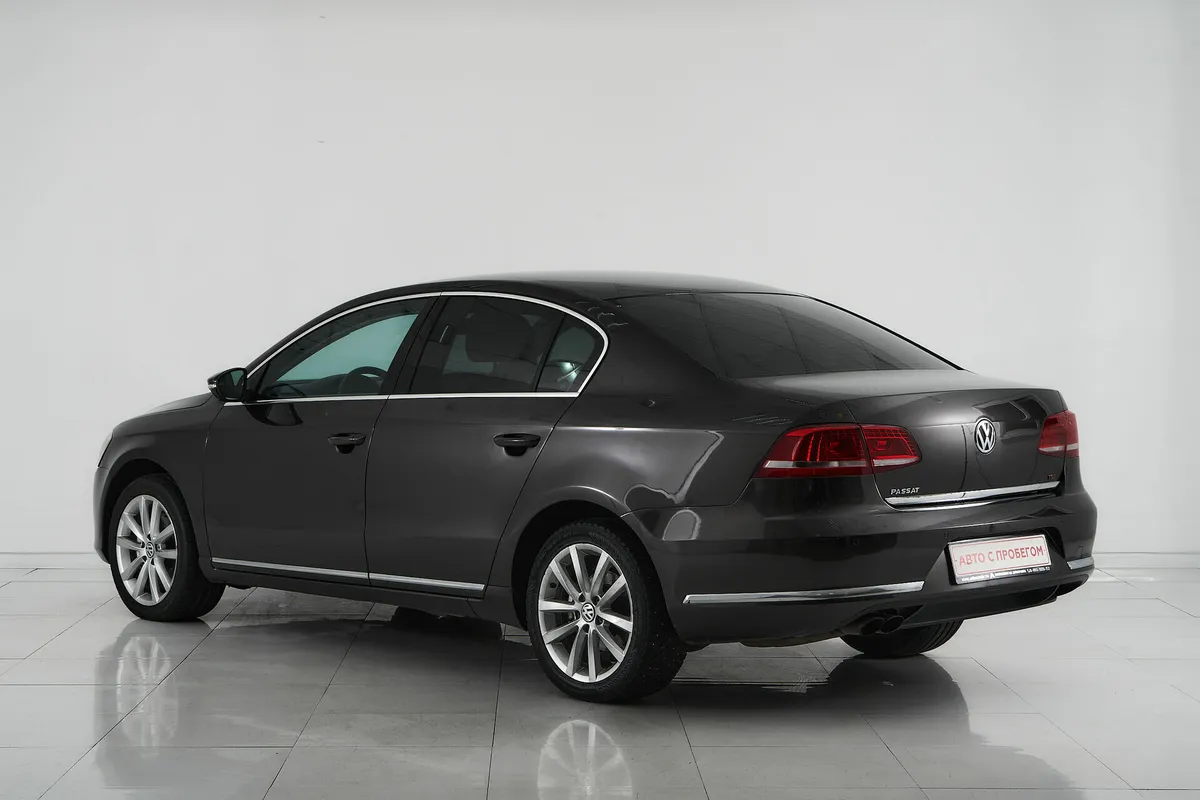 Volkswagen Passat B7 · Highline — фото 4