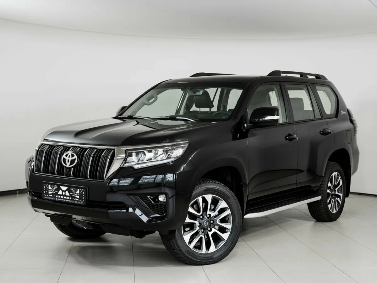 Toyota Land Cruiser Prado 150 Series Рестайлинг 3 · 70-th Anniversary
