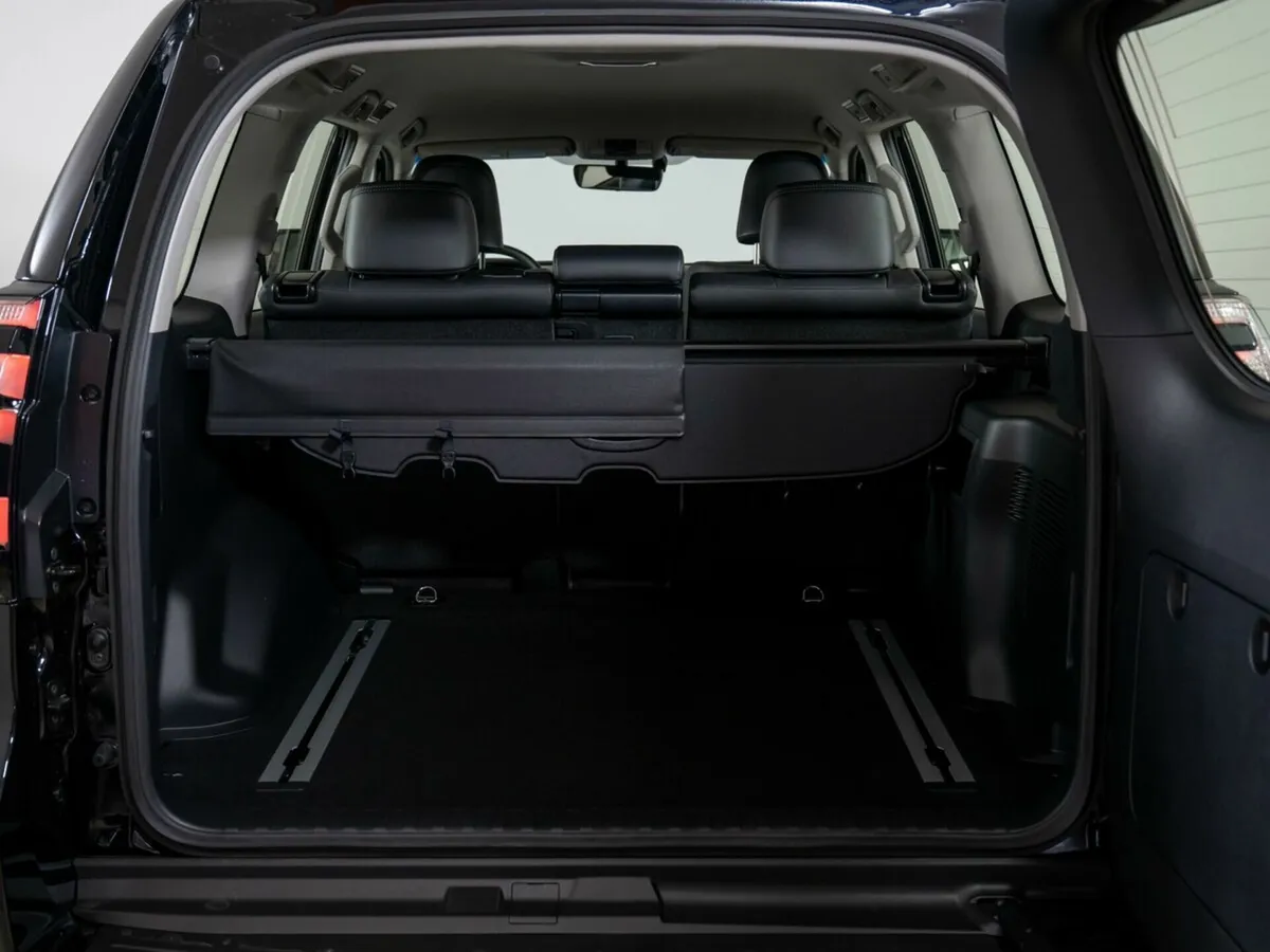 Toyota Land Cruiser Prado 150 Series Рестайлинг 3 · 70-th Anniversary — фото 5