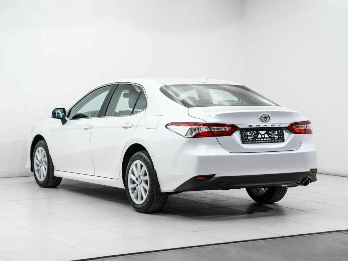 Toyota Camry VIII (XV70) Рестайлинг · Классик — фото 4