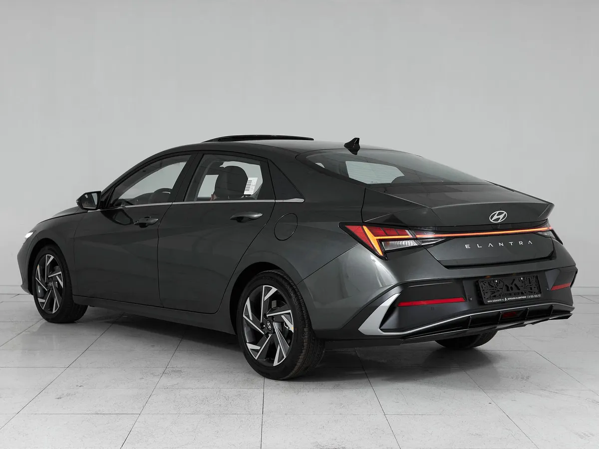 Hyundai Elantra VII (CN7) Рестайлинг · LUX — фото 4