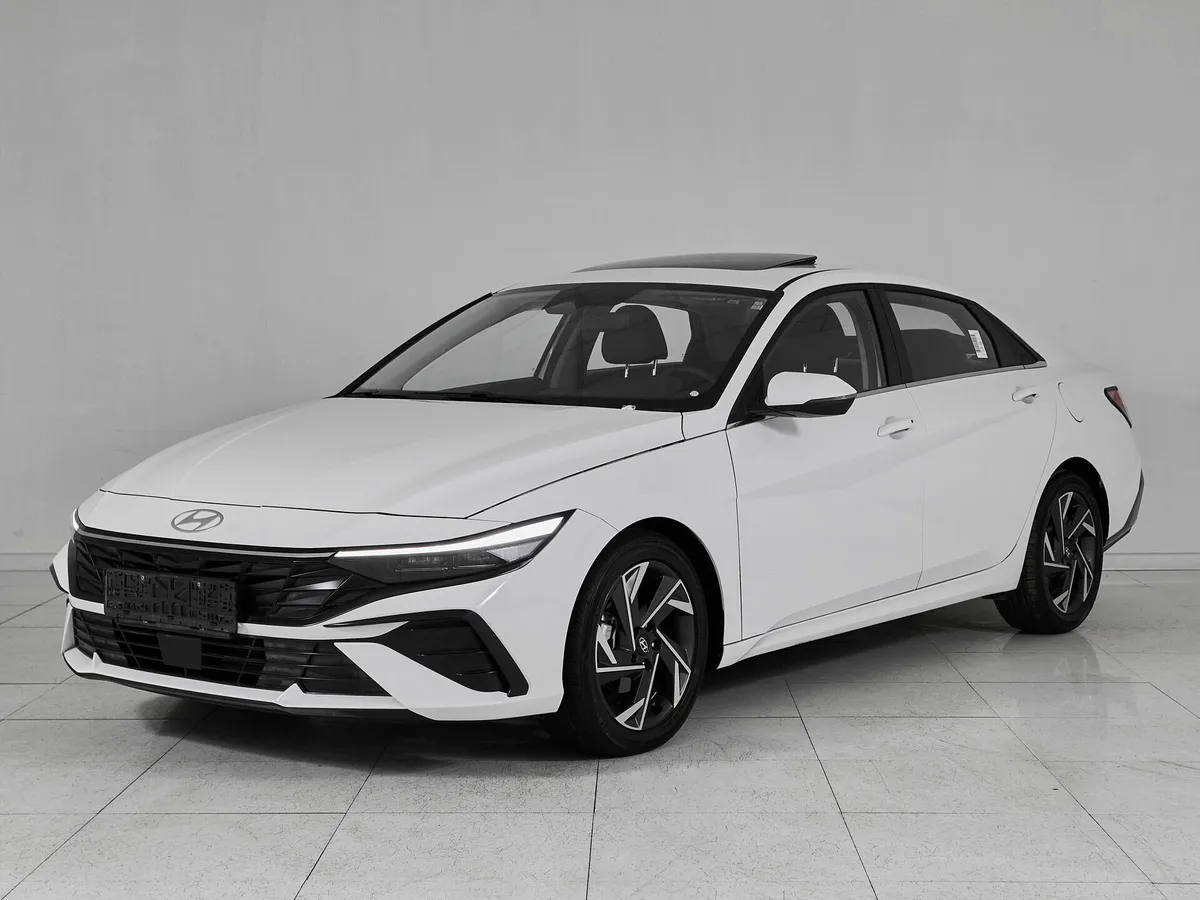Hyundai Elantra VII (CN7) Рестайлинг · LUX