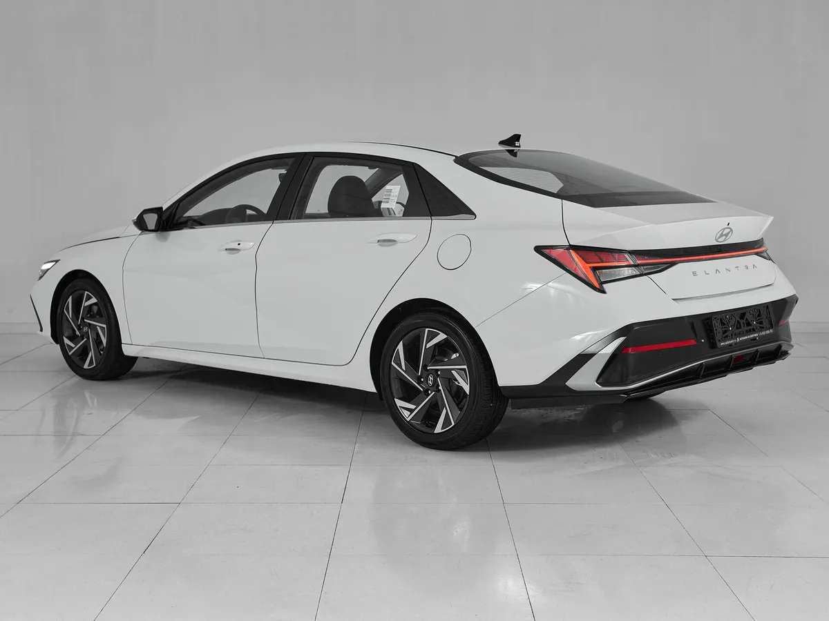 Hyundai Elantra VII (CN7) Рестайлинг · TOP — фото 4