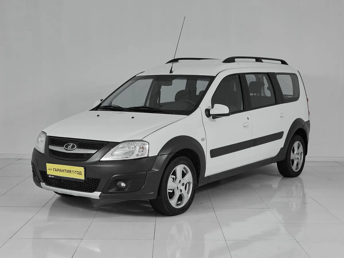 Lada (ВАЗ) Largus I · Quest (5 мест)