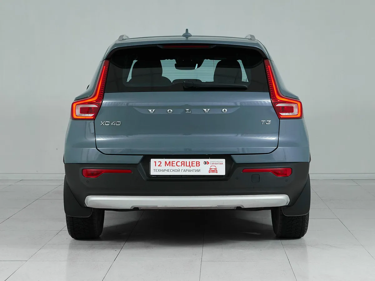 Volvo XC40 I · Momentum (MY21) — фото 5