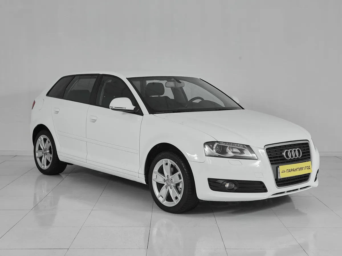 Audi A3 II (8P) Рестайлинг 2 · Ambiente — фото 3