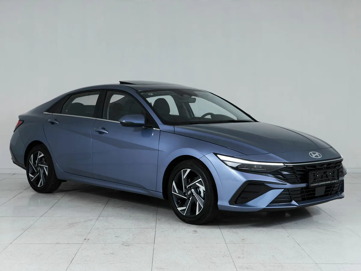 Hyundai Elantra VII (CN7) Рестайлинг · LUX — фото 3
