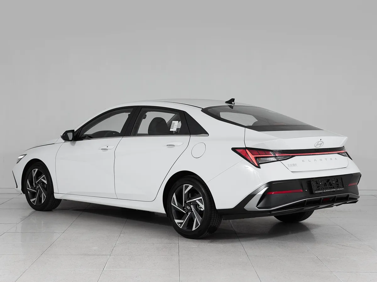 Hyundai Elantra VII (CN7) Рестайлинг · LUX — фото 4