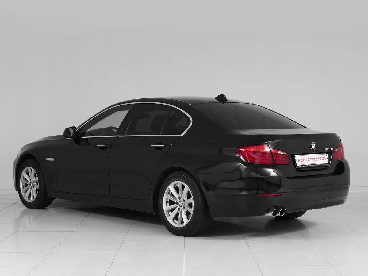 BMW 5 серии VI (F10/F11/F07) — фото 4