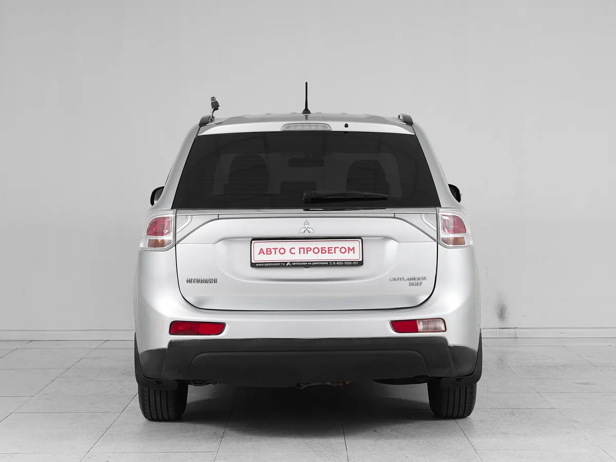 Mitsubishi Outlander III · Intense — фото 5