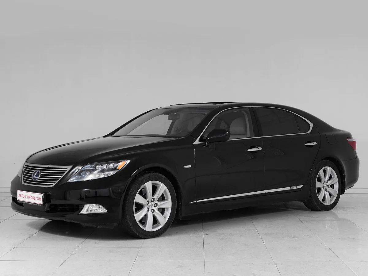 Lexus LS IV