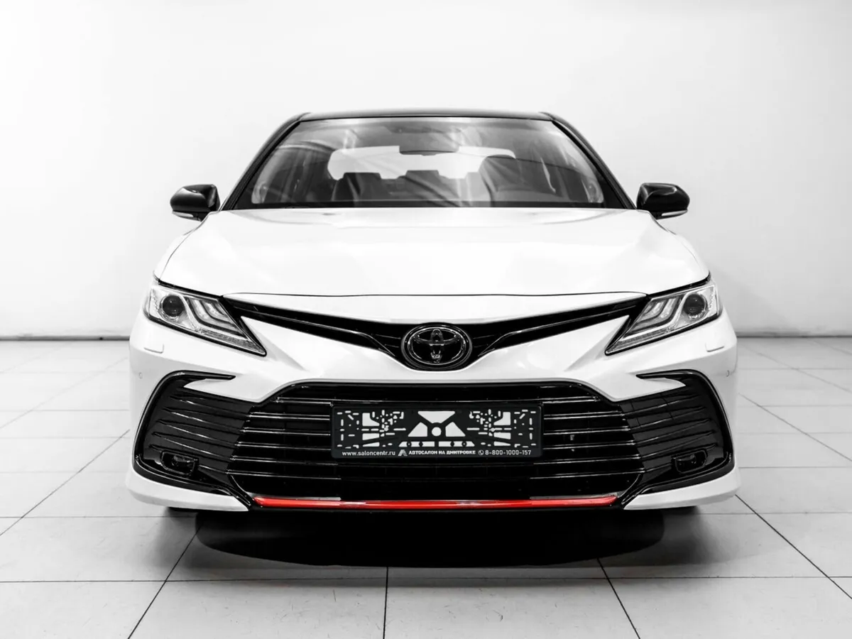 Toyota Camry VIII (XV70) Рестайлинг · GR Sport — фото 2