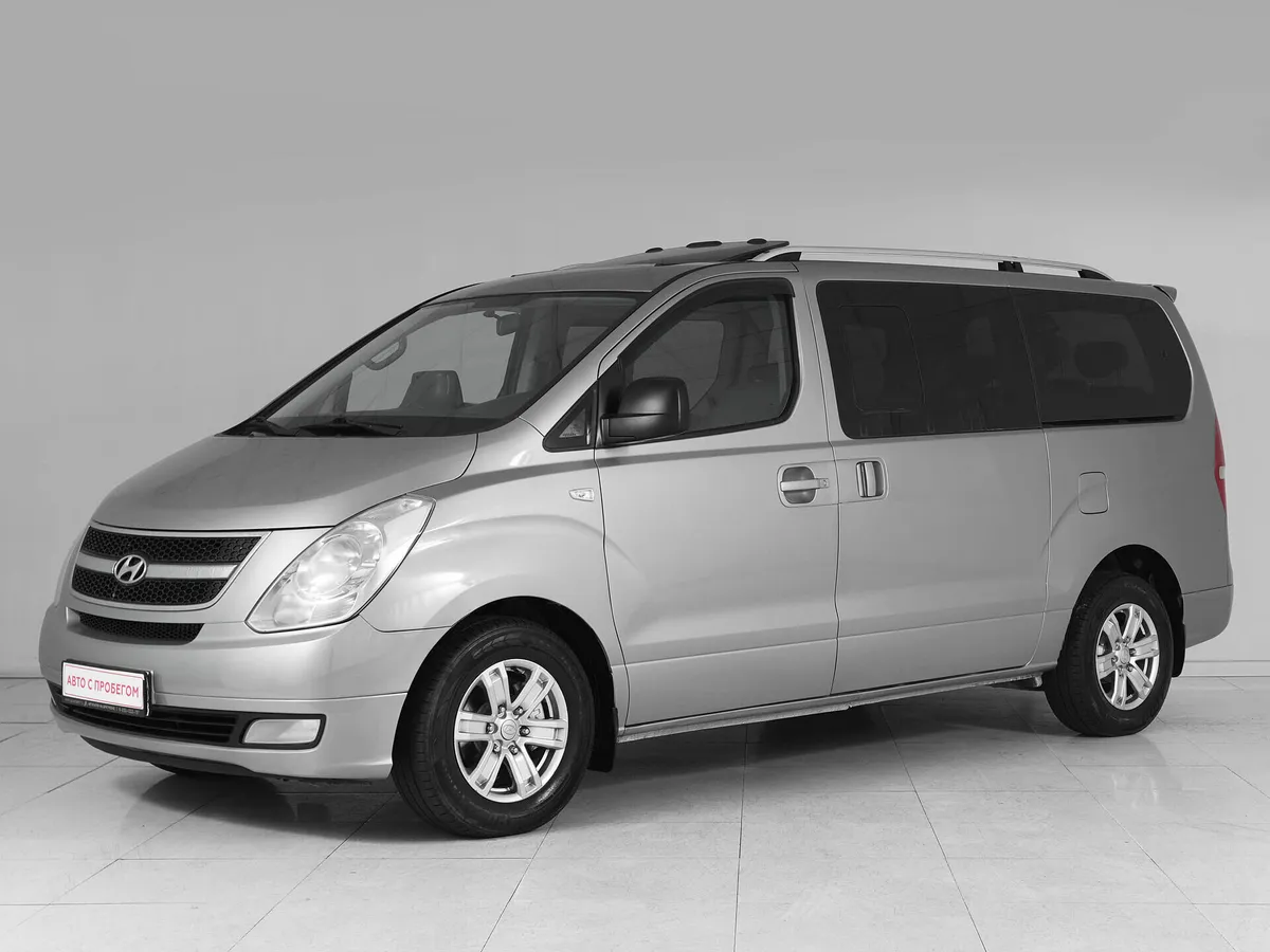 Hyundai Grand Starex I