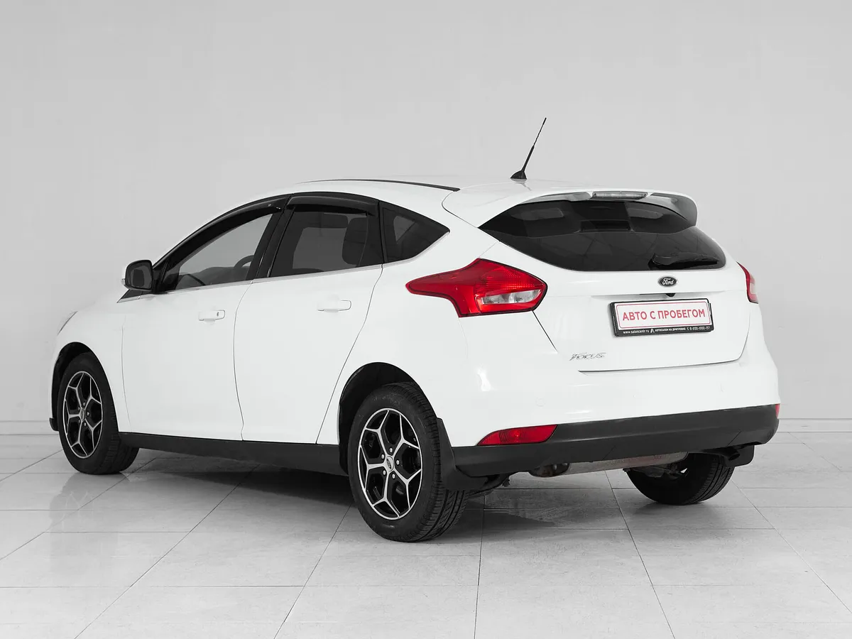Ford Focus III Рестайлинг · White and Black — фото 4
