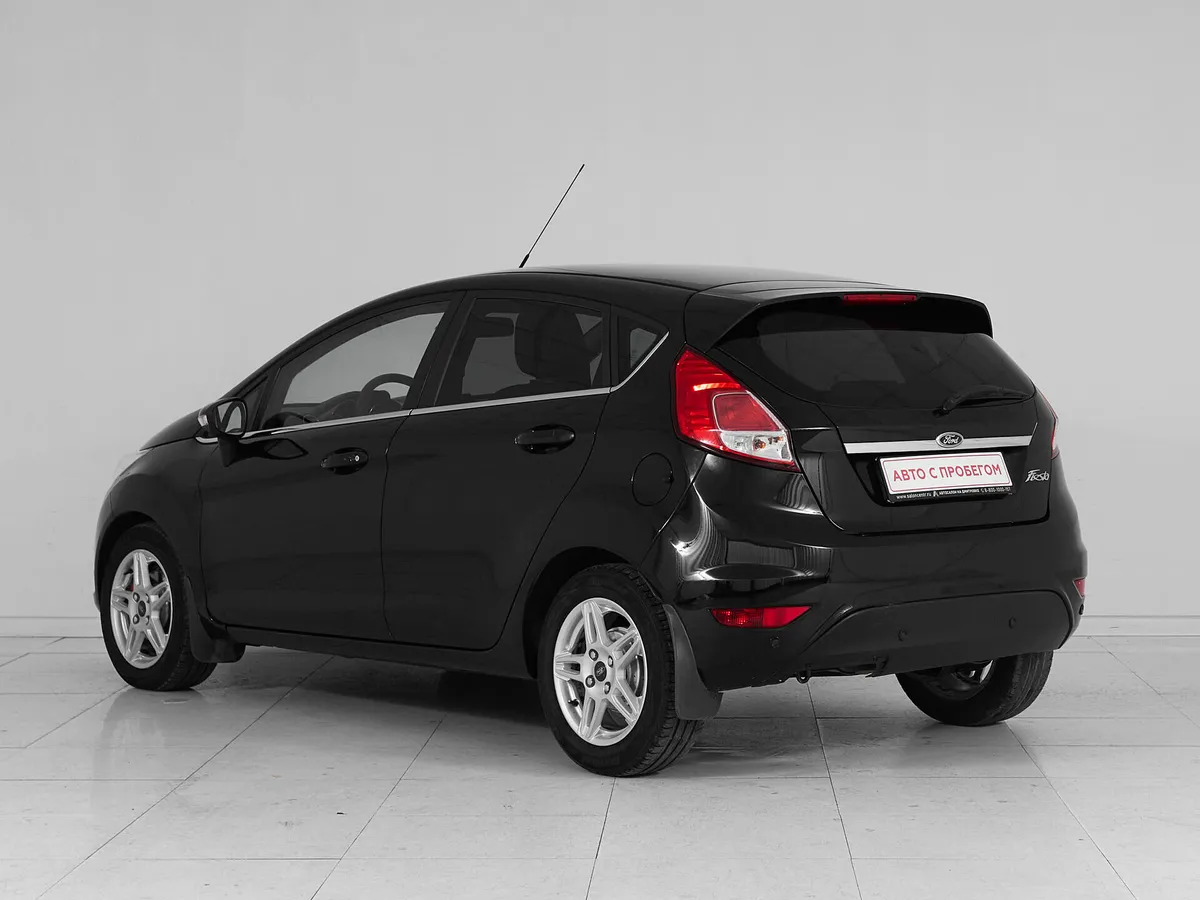 Ford Fiesta Mk6 Рестайлинг · Titanium — фото 4