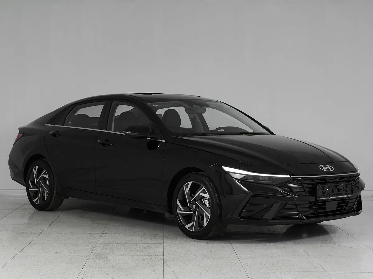 Hyundai Elantra VII (CN7) Рестайлинг · LUX — фото 3