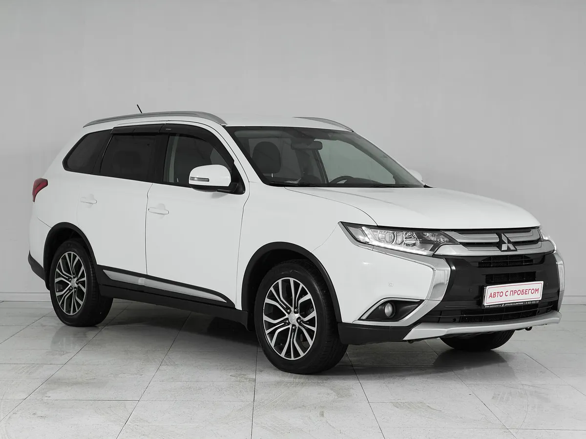 Mitsubishi Outlander III Рестайлинг 2 · Instyle 2017 — фото 3