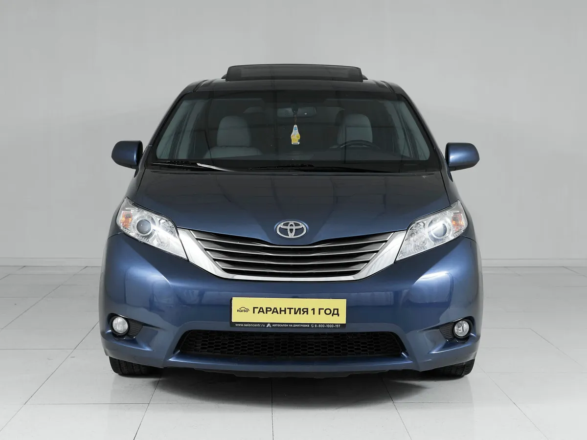 Toyota Sienna III Рестайлинг 2 — фото 2