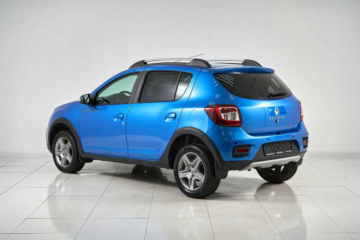 Renault Sandero II Рестайлинг · Stepway Life — фото 4