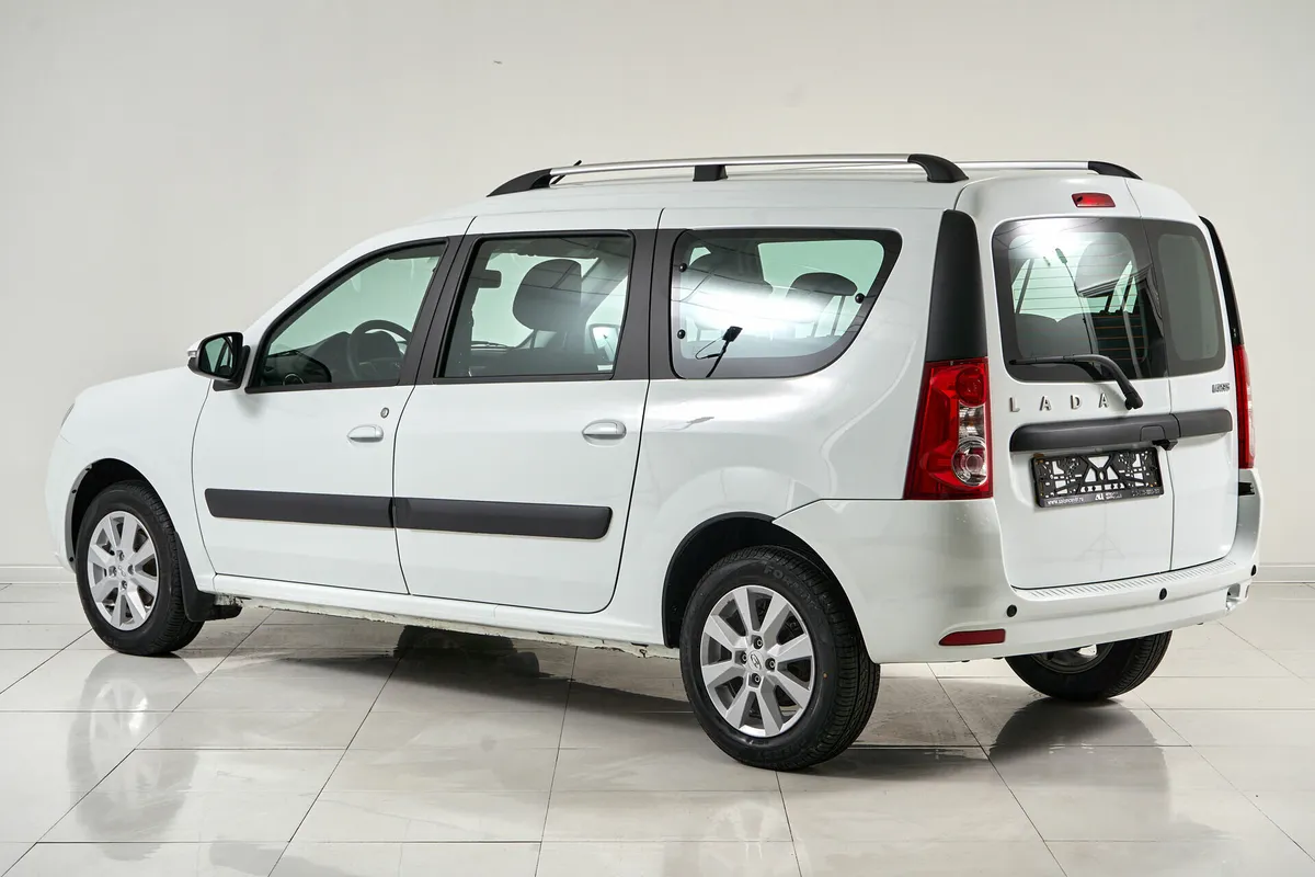 Lada (ВАЗ) Largus I Рестайлинг · Comfort 5 мест (2021-2022) — фото 4