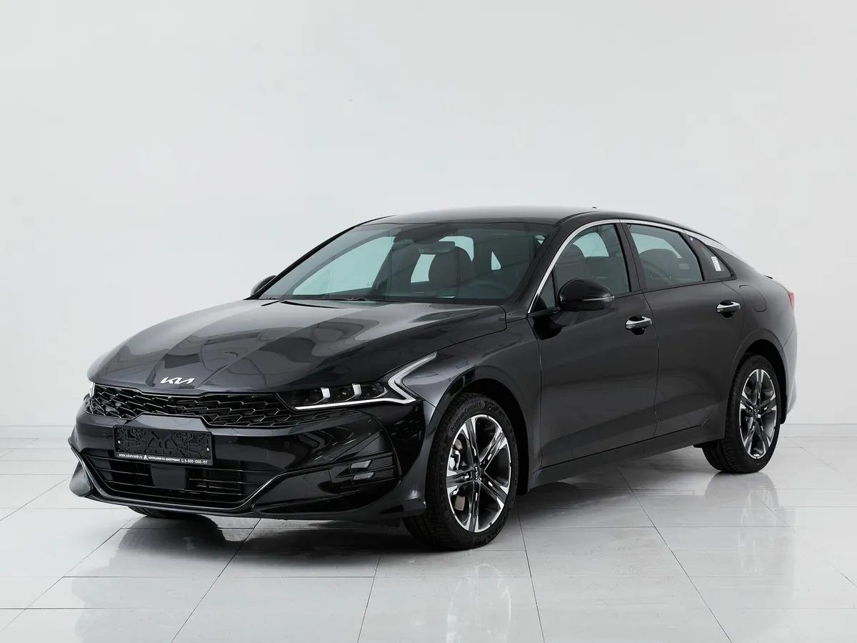 Kia K5 III · GT Line