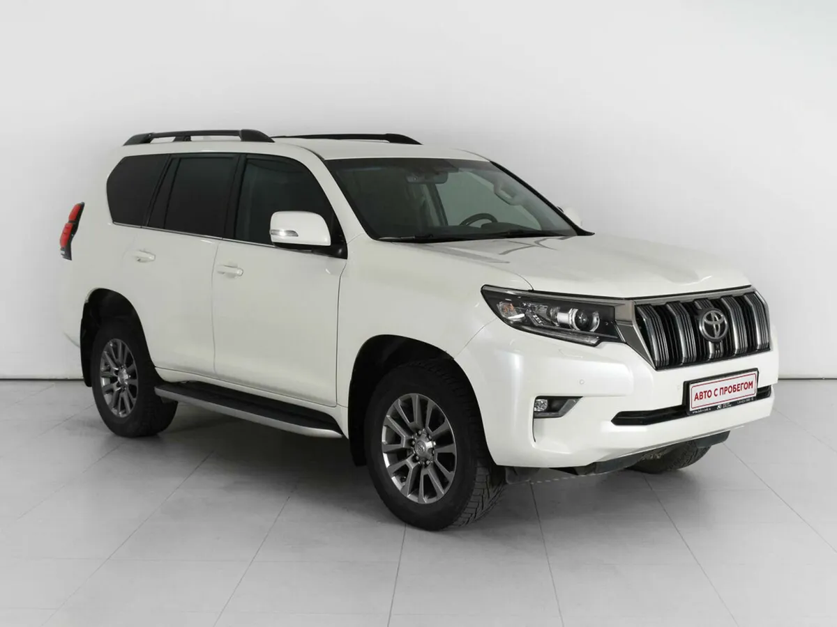 Toyota Land Cruiser Prado 150 Series Рестайлинг 2 · Комфорт