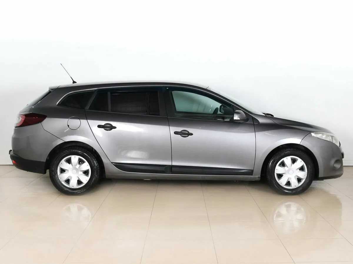 Renault Megane III — фото 5