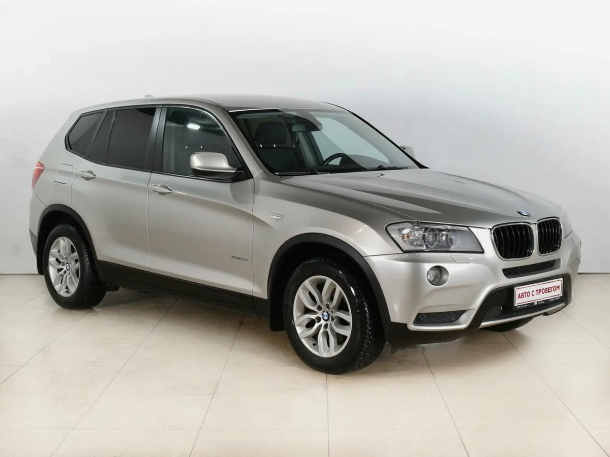 BMW X3 II (F25) · xDrive20i SE