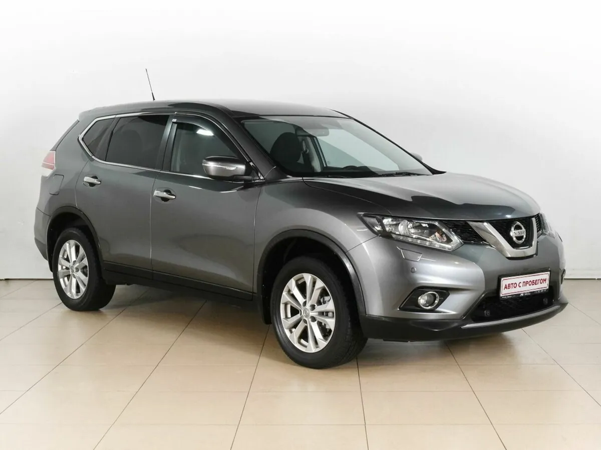 Nissan X-Trail III · SE