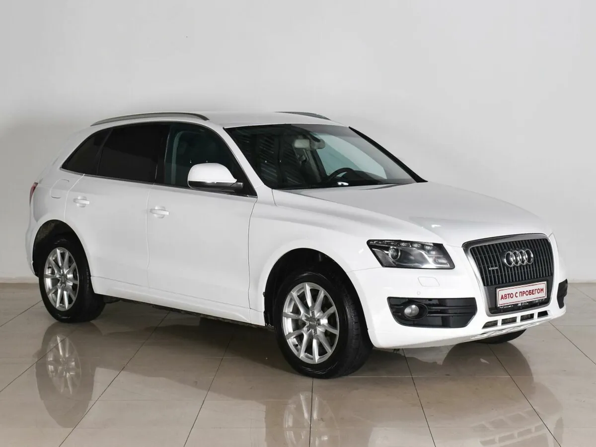 Audi Q5 I (8R) · Базовая