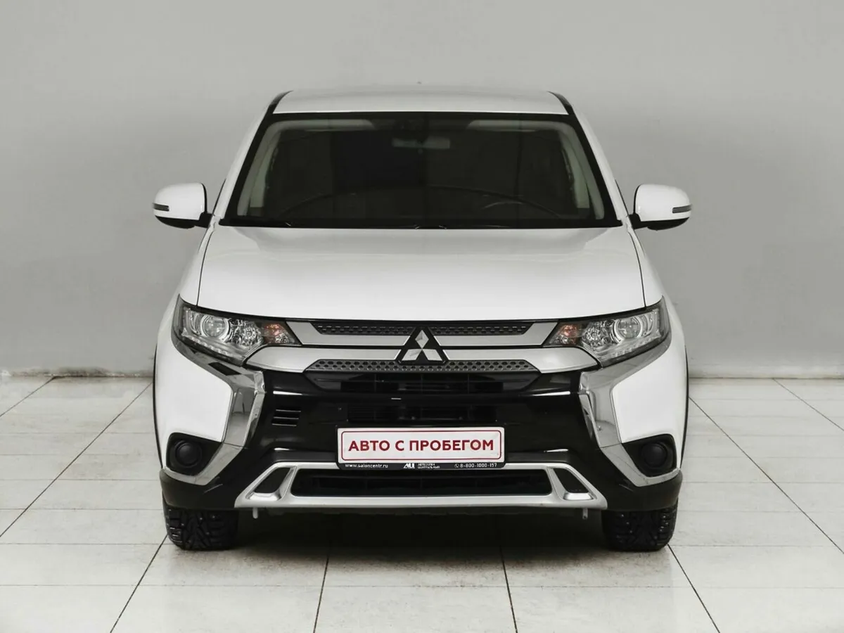 Mitsubishi Outlander III Рестайлинг 3 · Inform (2018-2021) — фото 3