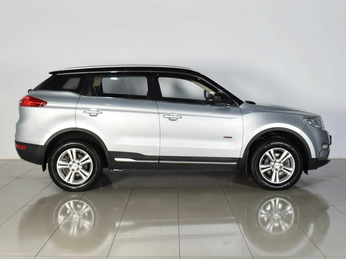 Geely Atlas I · Luxury LED (01.2021 — 12.2021) — фото 5